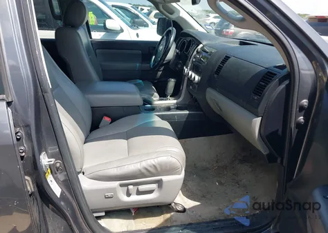 2011 Toyota Sequoia Sr5 4.6L V8 из США, поврежденный, VIN 5TDZM5G11BS003142